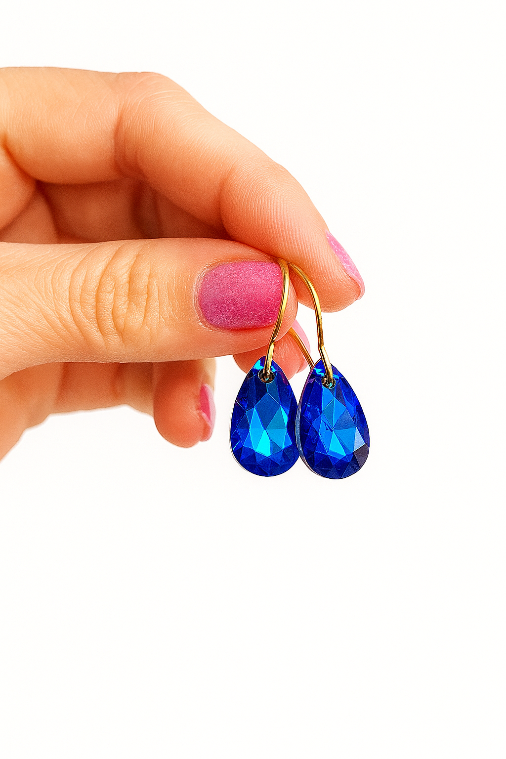 One Set, 5 Pairs of Earrings