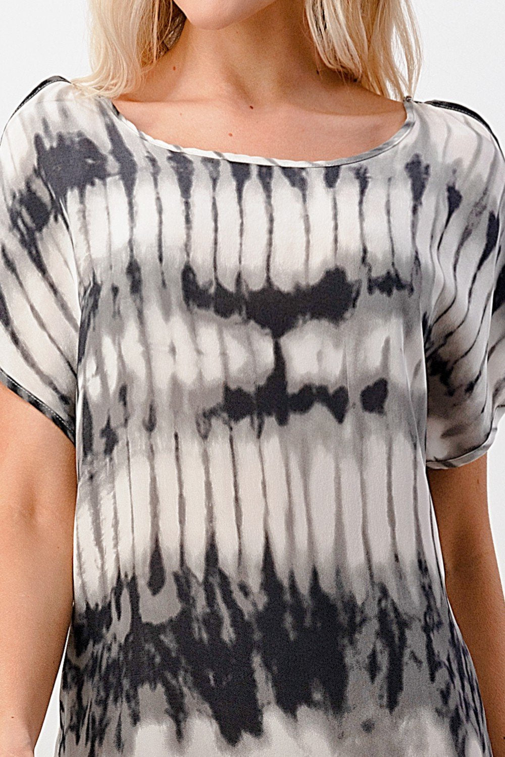 Short Sleeve Tie-Dye Shift Dress